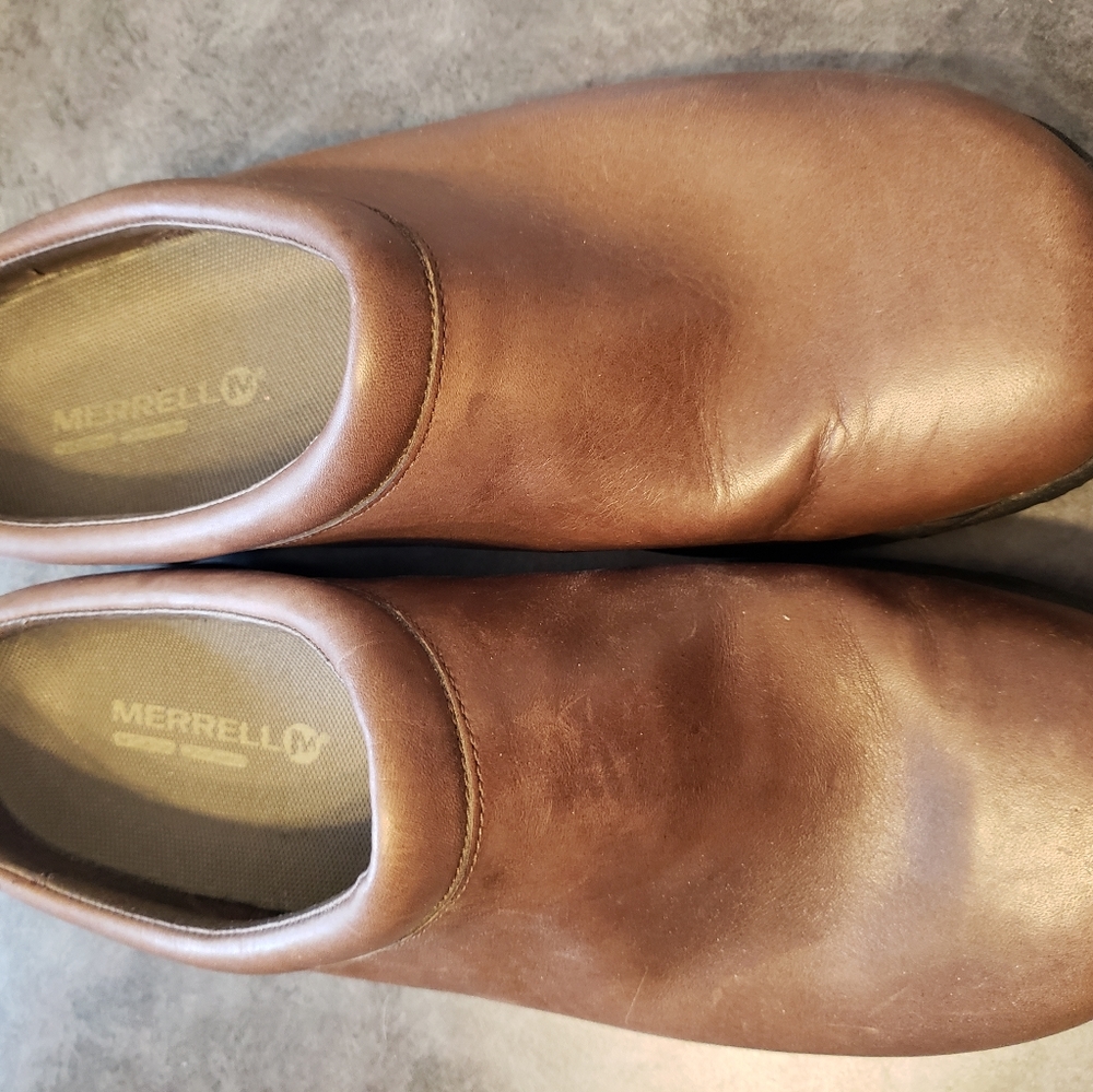 Merrel encore nova 2 size 11 brown slip on clogs